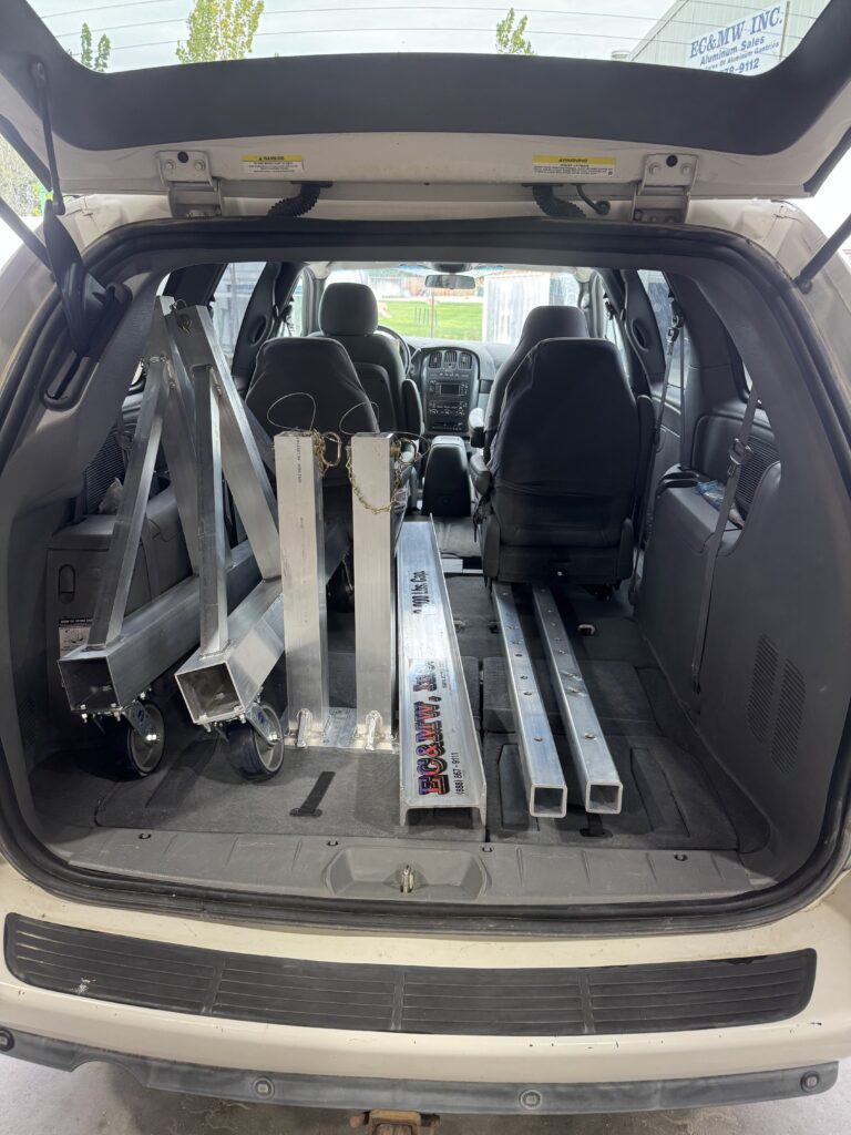 portable gantry fit in car