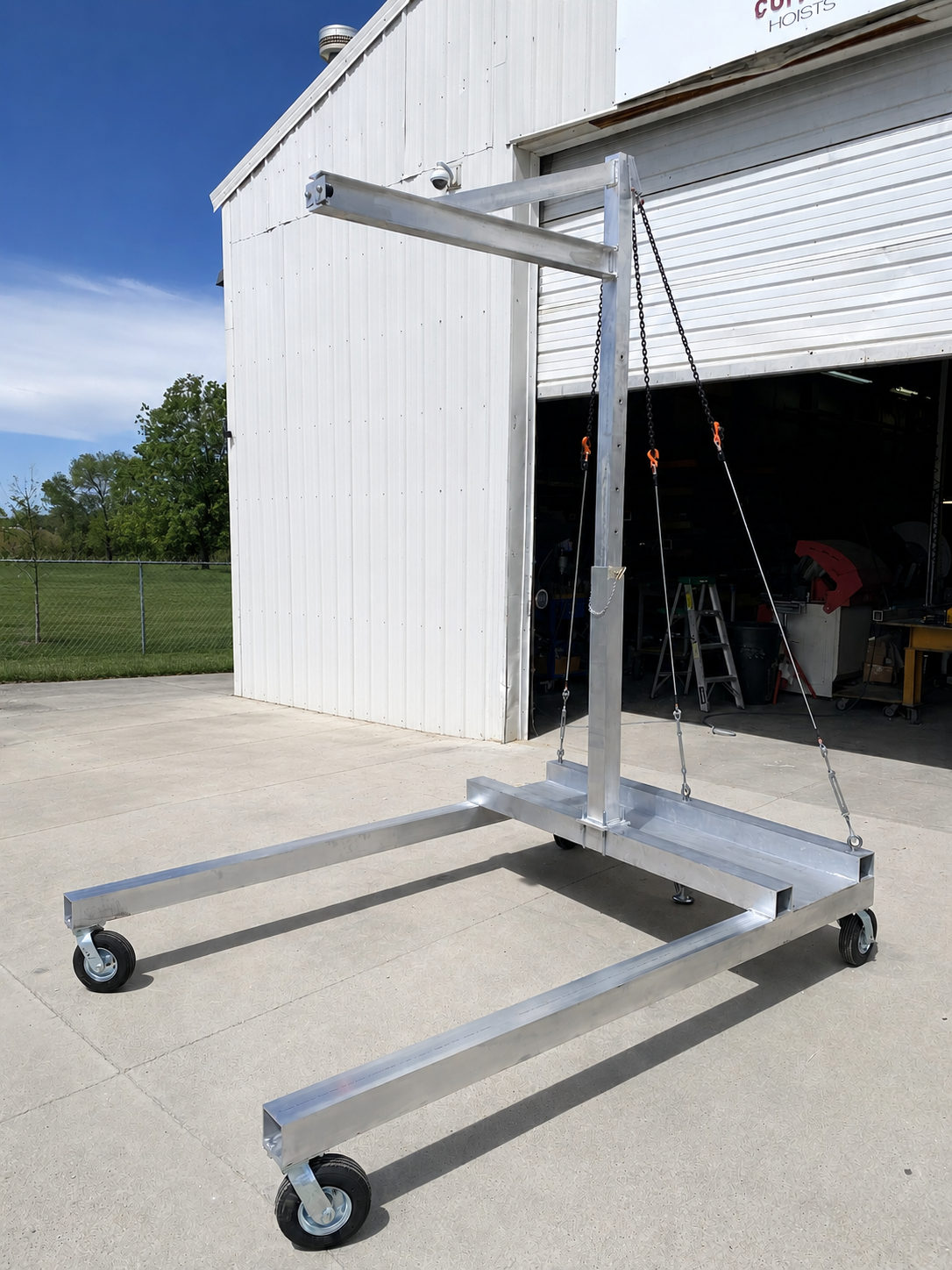 Adjustable Height Work Station crane